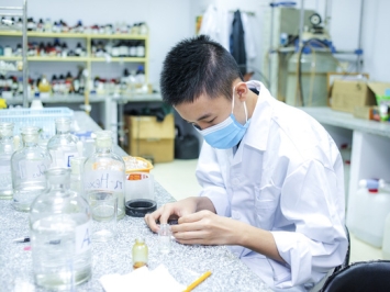 Học sinh Vinschool báo cáo khoa học tại Hội nghị Công nghệ Sinh học toàn quốc 2021